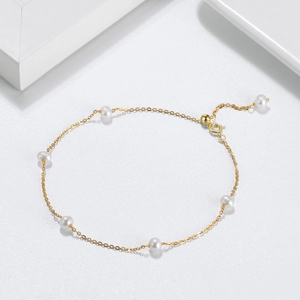Bracelet élégant en argent s925 doré avec perles d'eau douce baroques et fermoir mousqueton