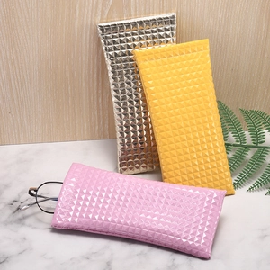 Portable Sunglasses Pouch PU Leather Soft Case Elastic Squeeze Opening Geometric Diamond Texture Protective Eyewear Bag