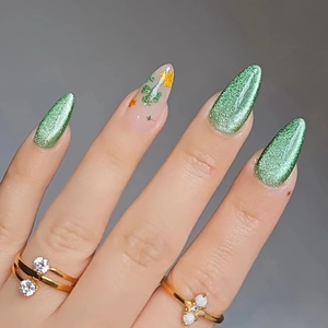 Press On Nails Cat Eye Green Clover Almond Shape Glossy Sparkly Fake Nails For Women Reusable Manicure Art