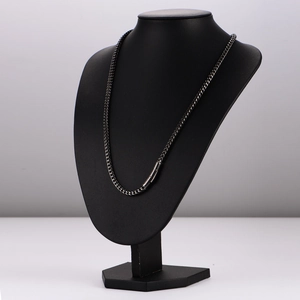 Men's vintage stainless steel keel chain necklace with flat link design on black neck model