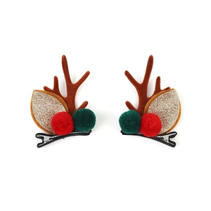 Barrettes de Noël mignonnes avec bois de renne en peluche et pompons de fête colorés