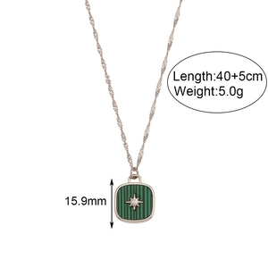 Gold eight-pointed star square green shell necklace with detailed dimensions