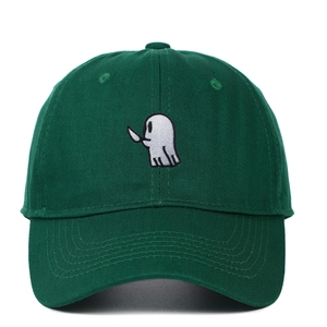 Casquette de baseball vert foncé avec broderie fantôme blanche et visière incurvée