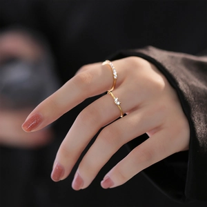 Double layered gold zircon heart ring for women with minimalist sparkling crystals