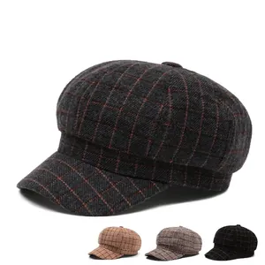 Plaid octagonal newsboy hat for women in thick wool blend, multiple vintage colors