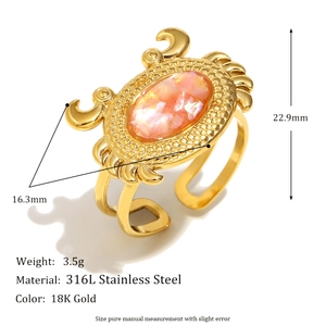 Kreativer 18K vergoldeter Edelstahl Krabbenring mit rosa Muscheleinlage für Damen