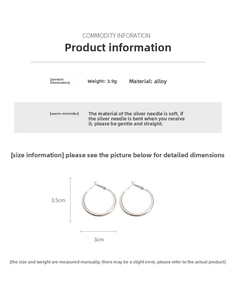 Detailed size chart for silver hoop earrings with dimensions 3.5cm by 3cm and 3.9g weight
