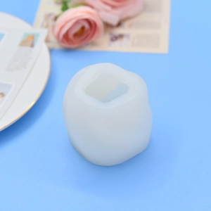 Translucent silicone mold for 3D knot scented candles and geometric resin crafts