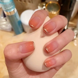 French Style Gradient Ombre Fake Nails With Gold Edges Short Square Glossy Artificial Finger Nails