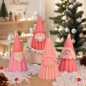 Roze Kerstman en Kabouter geurkaarsen voor kerstdecoratie en leuke geschenken