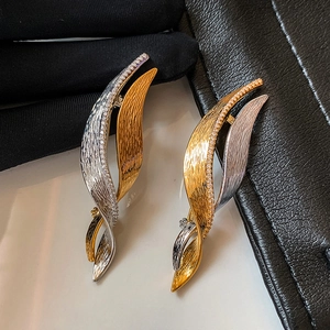 Sparkling zircon geometric leaf brooch set in gold and silver finish for women suit