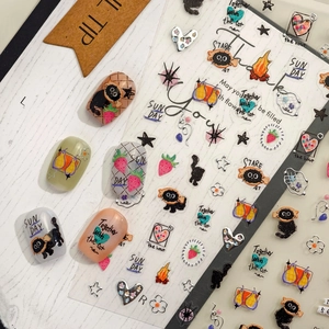 Adesivi per unghie di Halloween con gatti neri e cuori per la nail art fai-da-te