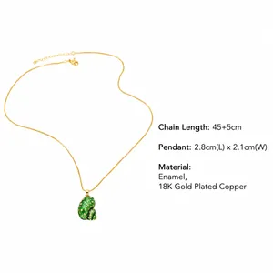 Size guide for 18k gold plated conch pendant necklace with 45+5cm chain length details