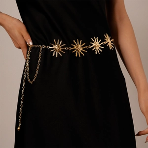 Vintage Sun Face Medallion Chain Belt Alloy Metal Bohemian Style Adjustable Waist Accessory For Women
