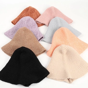 Winter knitted bucket hats for women in eight colors with warm chenille texture