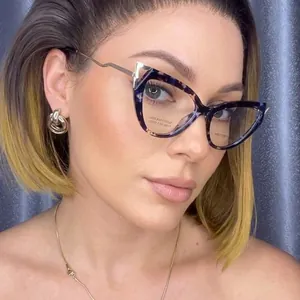 Women's cat eye tortoise shell TR90 frame glasses with anti-blue light fashion lenses