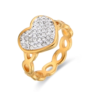 Bague en acier doré avec cœur évidé serti de strass blancs brillants pour femme
