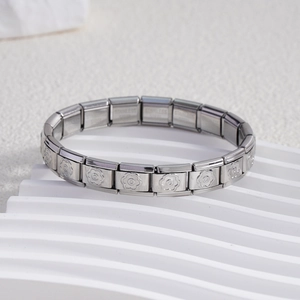 Bracelet à breloques italien en acier inoxydable avec modules à motifs floraux