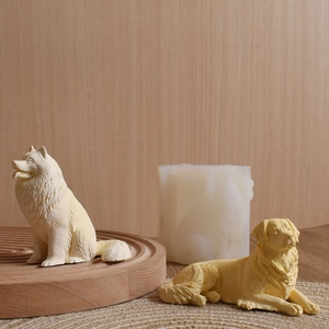Detailed golden retriever puppy candle model showing realistic fur texture and silicone mold