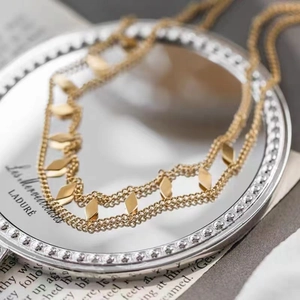 Double-layered gold titanium steel necklace with elegant rhombus pendant charms