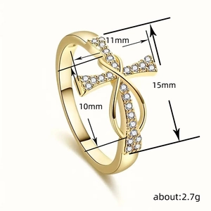 Eleganter goldfarbener Kreuzring mit Zirkonia-Einlage, Größe 11x15mm, Gewicht 2,7g