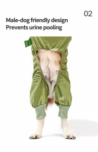 Dettaglio body per cani maschi con apertura addominale per urinare senza sporcare