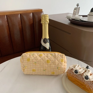 Ins style girly quilted pencil case with fresh yellow floral and smiley face pattern