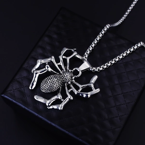 Gothic punk spin hanger ketting van zilver roestvrij staal met parel doos ketting