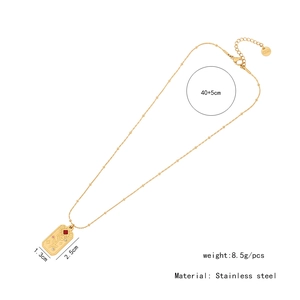 Detailed spec view of vintage rose tarot pendant with 1.3x2.5cm size and 40+5cm chain