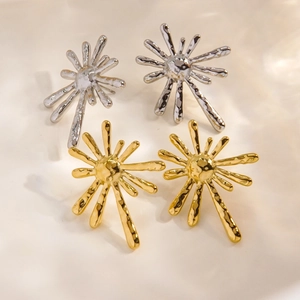 Golden and silver sunburst starburst stud earrings in hammered stainless steel