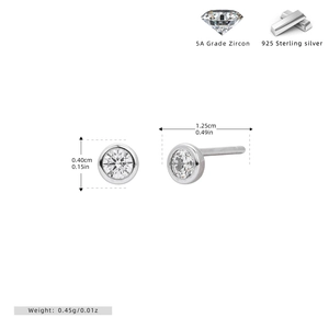 Detailed specs of S925 sterling silver round zircon stud earrings showing size and weight