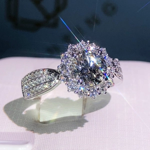 Exquisite Round Zircon Ring Copper Sunflower Halo Micro Pave Wedding Engagement Fashion Accessory For Women