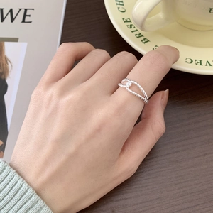 Minimalist 925 sterling silver twisted rope cross ring for women worn on index finger
