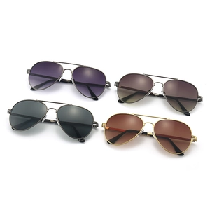 Classic aviator sunglasses with metal double bridge frame in multiple lens colors