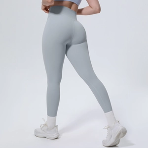Detailaufnahme der grauen High-Waist-Yogahose mit nahtlosem Form- und Lifting-Effekt