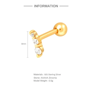 Detailed view of gold plated 925 silver stud earring with AAA zirconia and 8mm dimensions