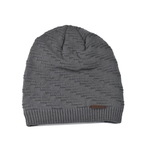 Men's winter knit beanie in grey with fleece lining and diagonal wave pattern