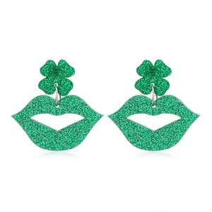 Grüne Glitzer-Acryl-Ohrhänger mit Kleeblatt und Lippen für den St. Patrick's Day