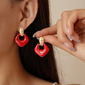 Vintage Geometric Drip Oil Alloy Earrings With 925 Sterling Silver Earring Post Hammered Gold Texture For Women