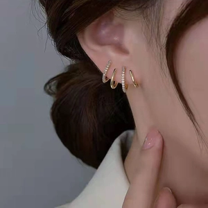 Minimalist S925 silver needle four-claw earrings with gold polish and zircon inlay