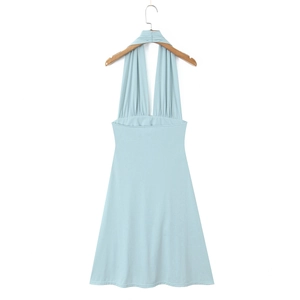 Robe dos nu bleu clair sans manches avec col en V et taille élastique plissée
