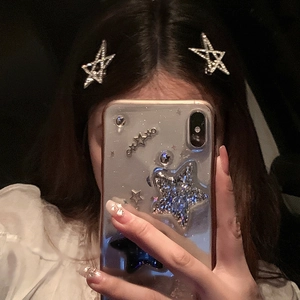 Y2K Haarspange mit silbernem Stern und glitzernden Strasssteinen für einen coolen Stil