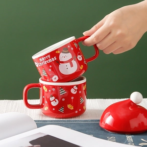 Red Santa Claus ceramic mugs with Merry Christmas graphics and creative hat-shaped lids