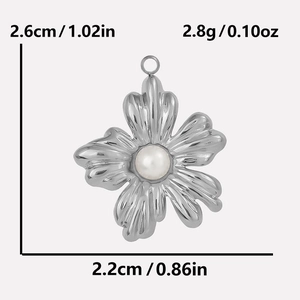Detailed view of flower pendant dimensions in silver steel with a white pearl inlay