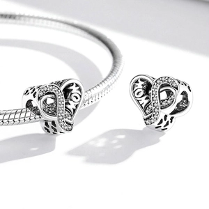 S925 sterling silver heart charm with MOM engraving and white sparkling crystals