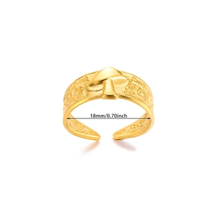 Detail view of gold mushroom ring with 18mm inner diameter and vintage texture