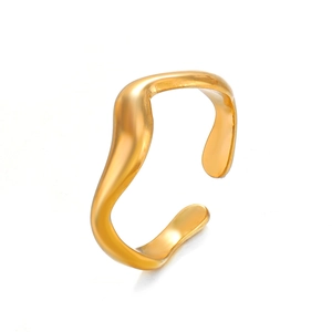 Minimalist irregular wavy gold ring featuring a modern open adjustable design for women
