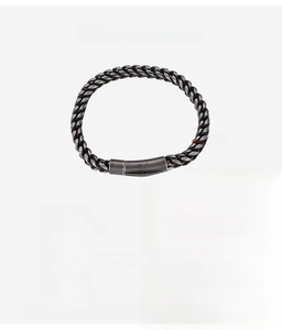 Detail view of 6mm titanium steel dragon bone chain with dimensions and weight info