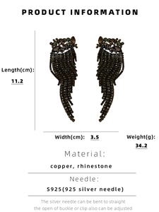 Detailed size specifications for long tassel earrings with dimensions 11.2x3.5cm