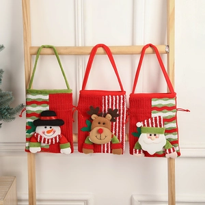 Christmas Gift Bags Knitted Fabric 3D Cartoon Santa Snowman Reindeer Pattern Drawstring Handle Holiday Party Favor Candy Pouch Decorative
